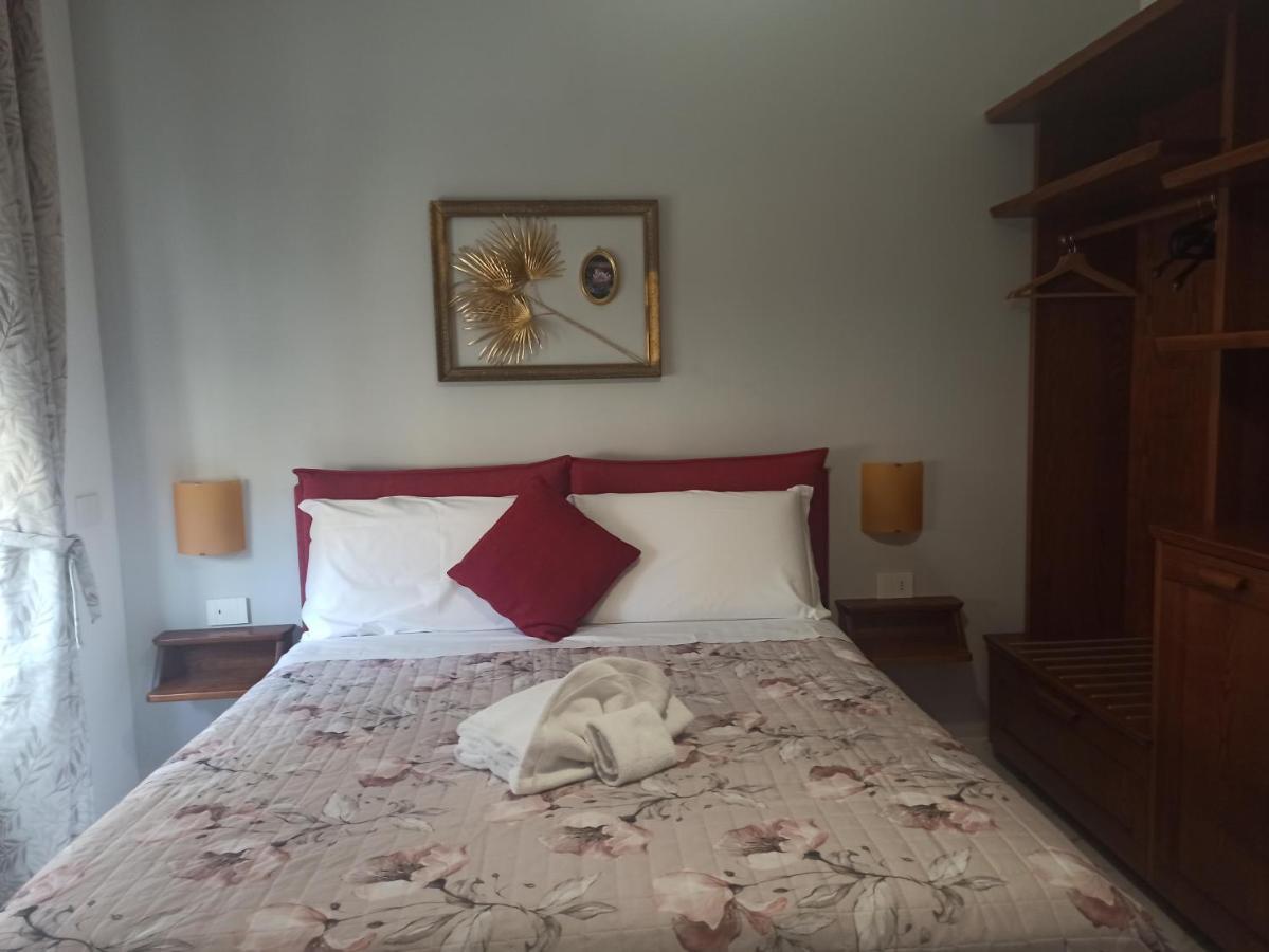 B&B Alle Mura Di San Giovanni Rome Luaran gambar